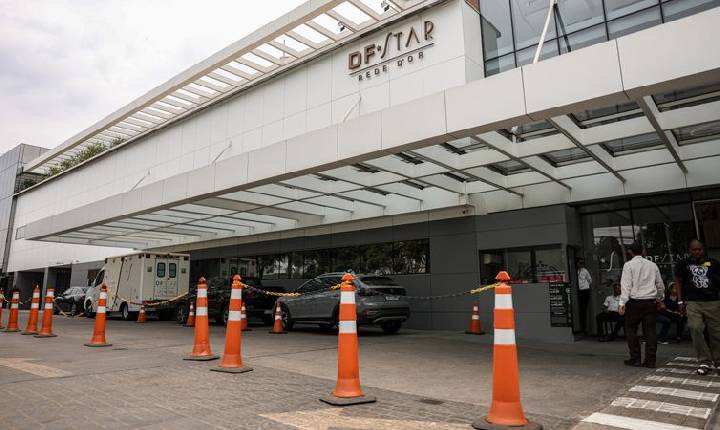 Bolsonaro passa por cirurgia após crise de soluço 