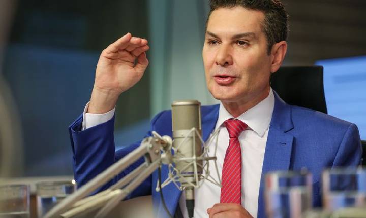 Governo federal vai investir R$ 4 bilhões em trens no Recife