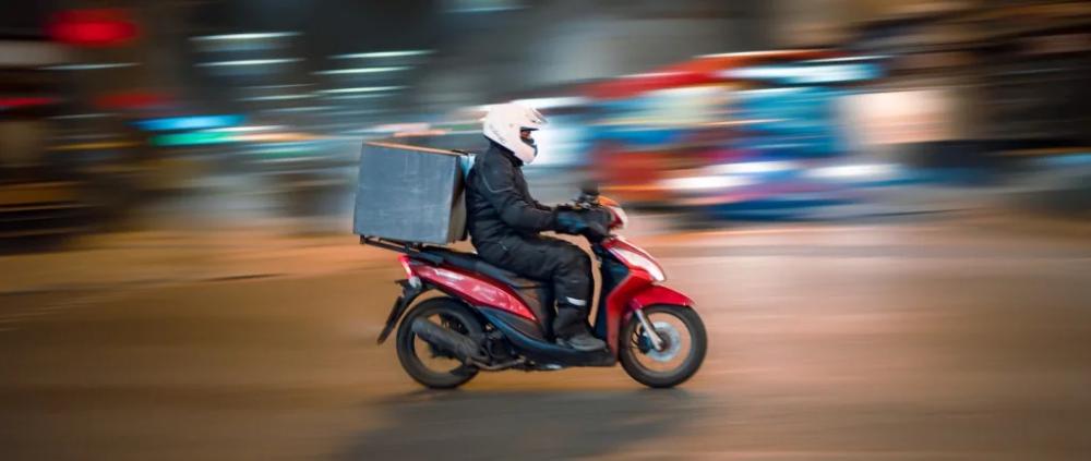 Mesmo com a volta do presencial, delivery e setor de food service cresce 21,5% em 2022