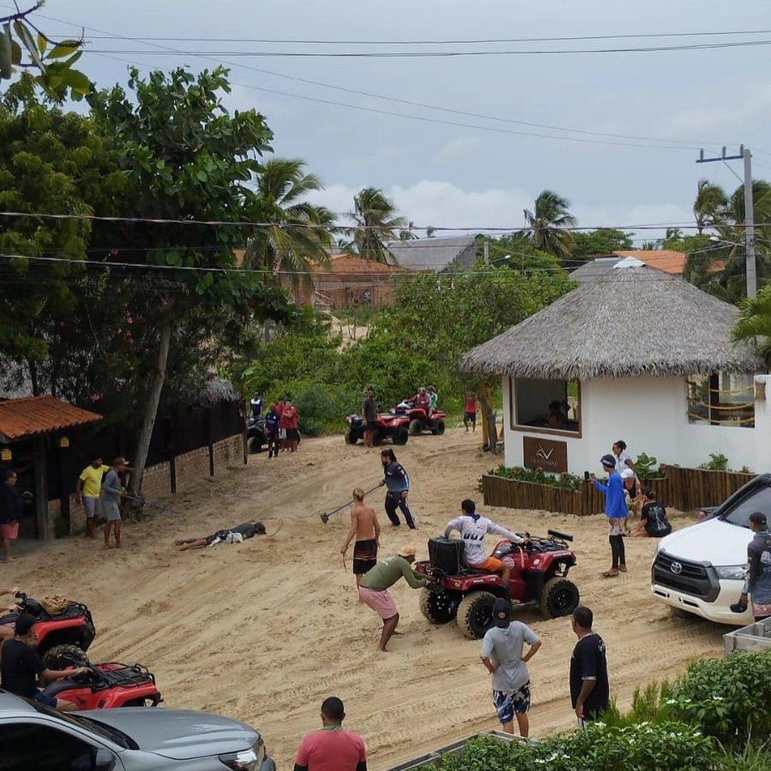 Turista é atingido por descarga elétrica enquanto caminhavam em Barreirinhas - MA
