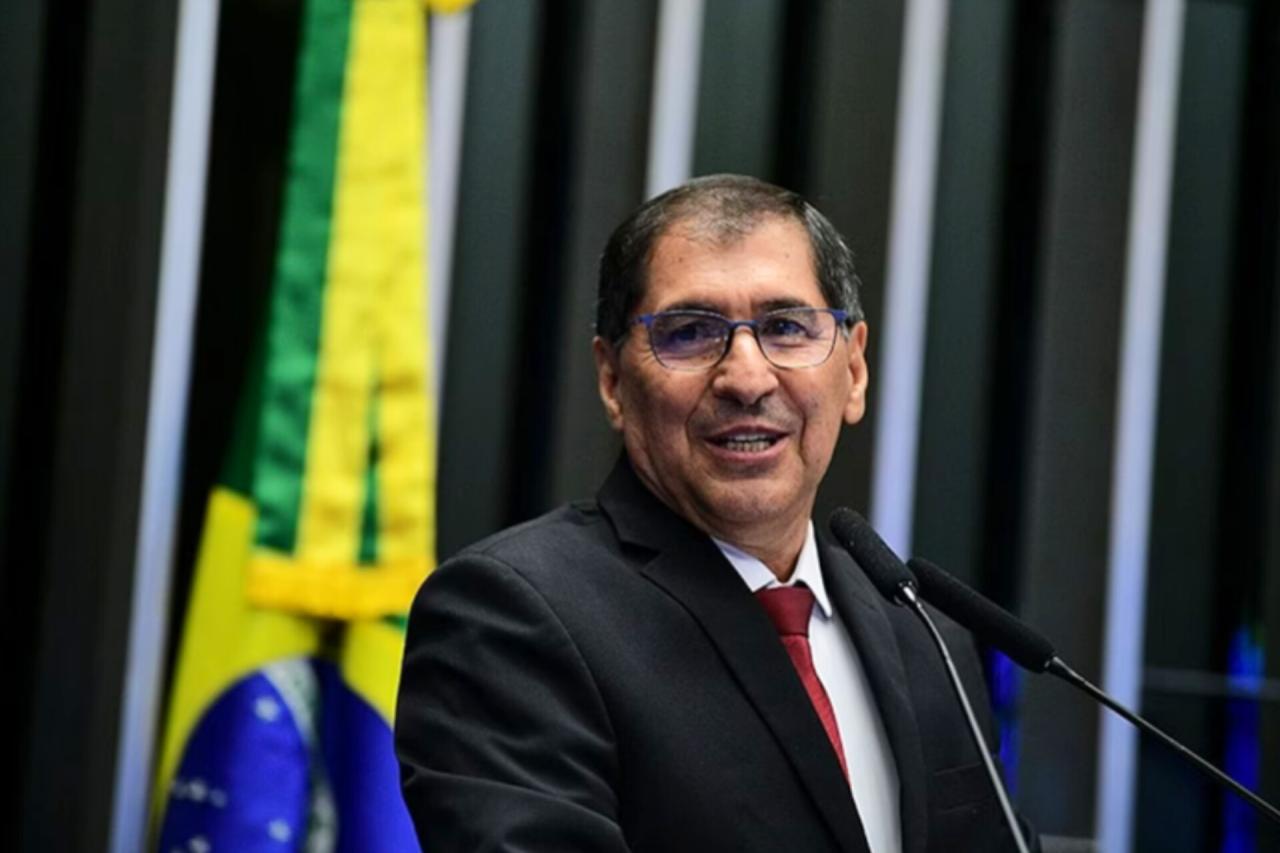 Doutor Bene aluga carro da própria assessora por R$ 45 mil
