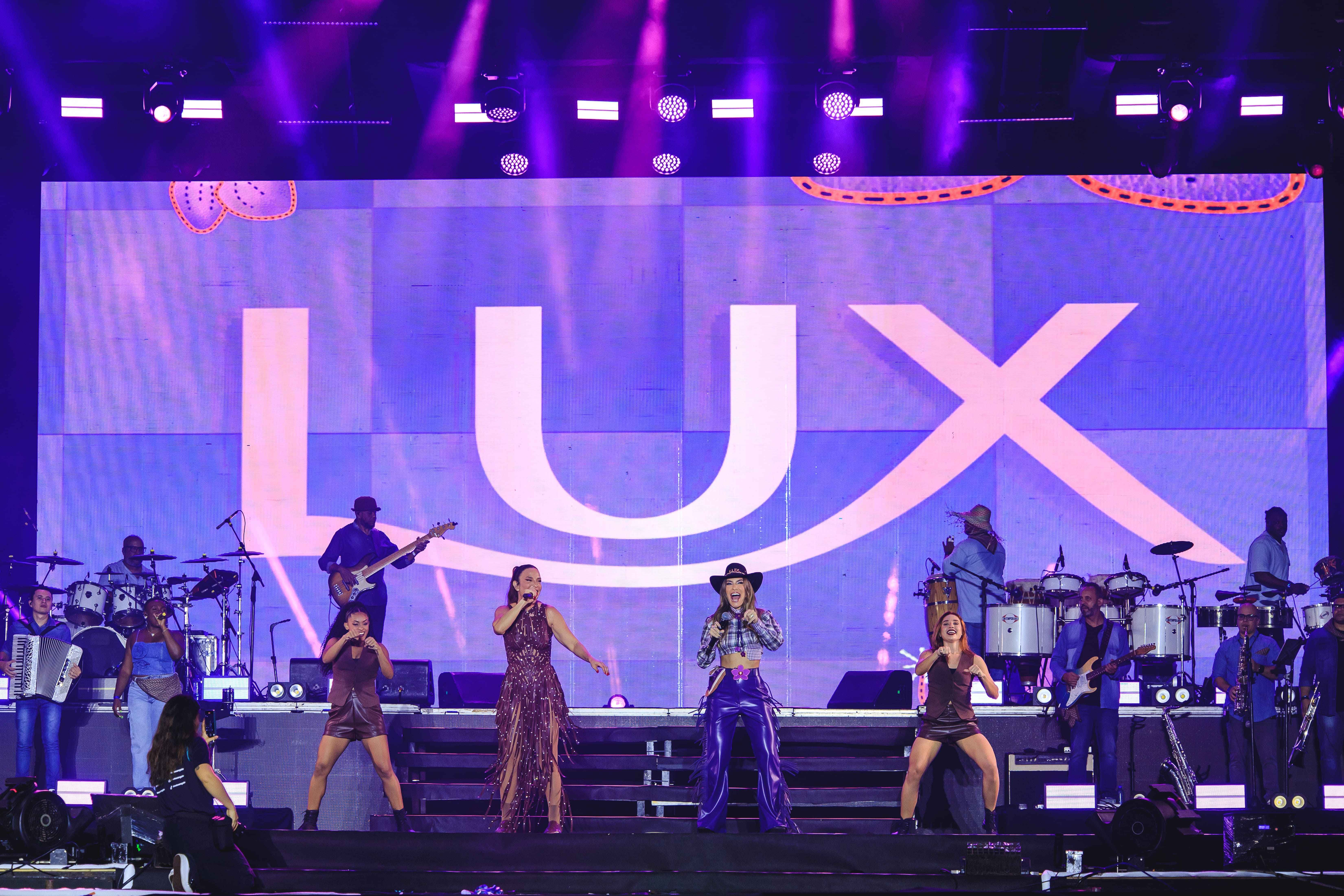 Lux estreia campanha 