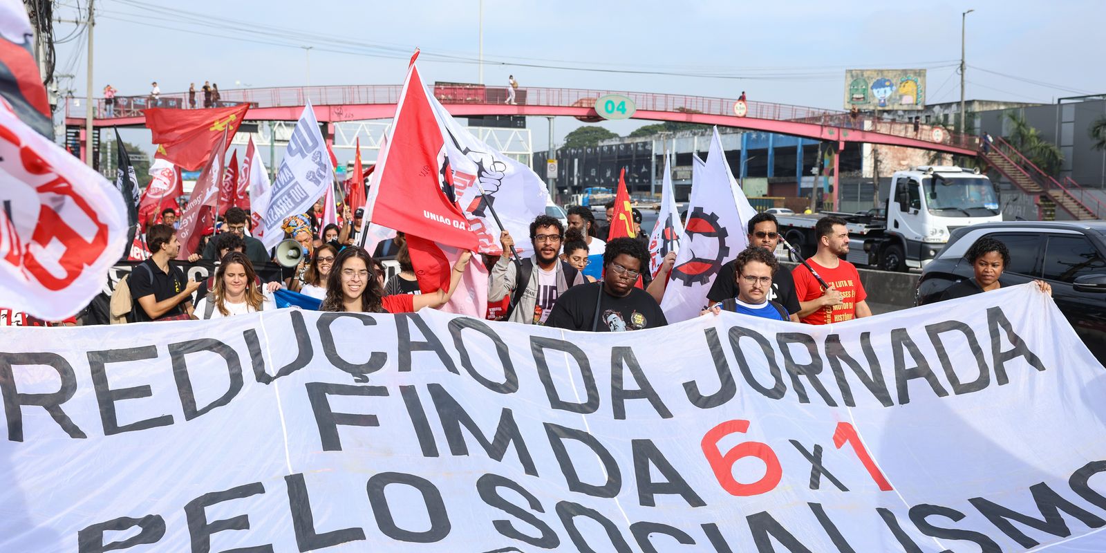 Mobilização nacional pressiona Senado pelo fim da escala 6x1 e redução da jornada de trabalho