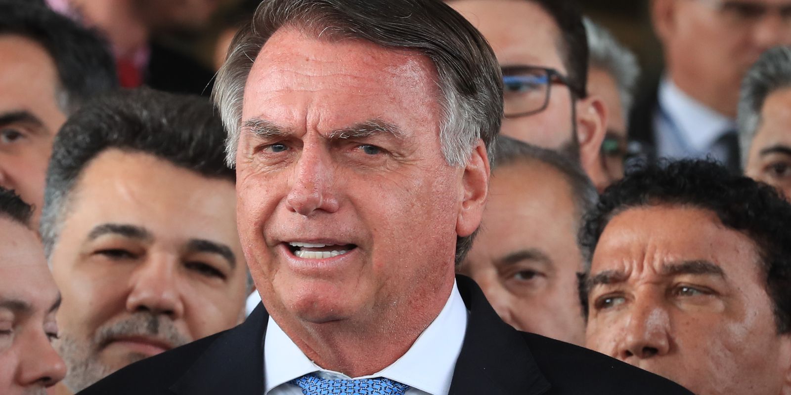 Moraes permite à defesa de Bolsonaro acompanhar depoimento sobre arma