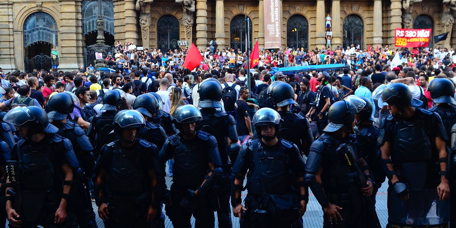STJ exige protocolo para atuação policial em manifestações no estado de São Paulo