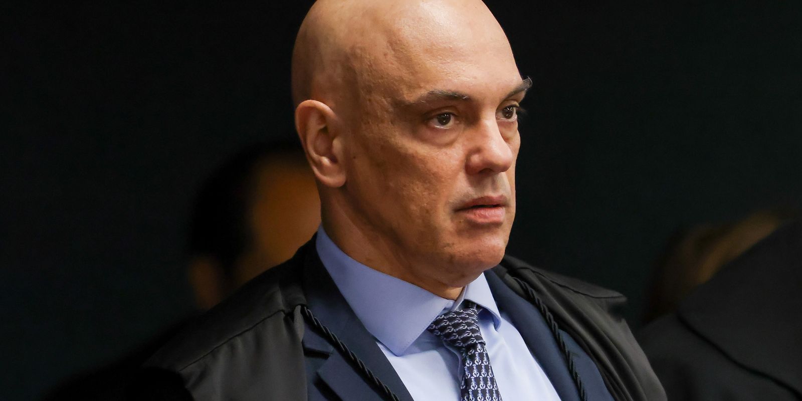 Moraes reitera pedido à PGR sobre arma de Bolsonaro após relatório da Polícia Civil