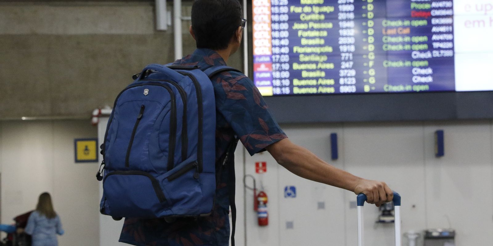 Novo sistema alfandegário da Receita Federal acelera desembarque e processamento da declaração de bens nos aeroportos