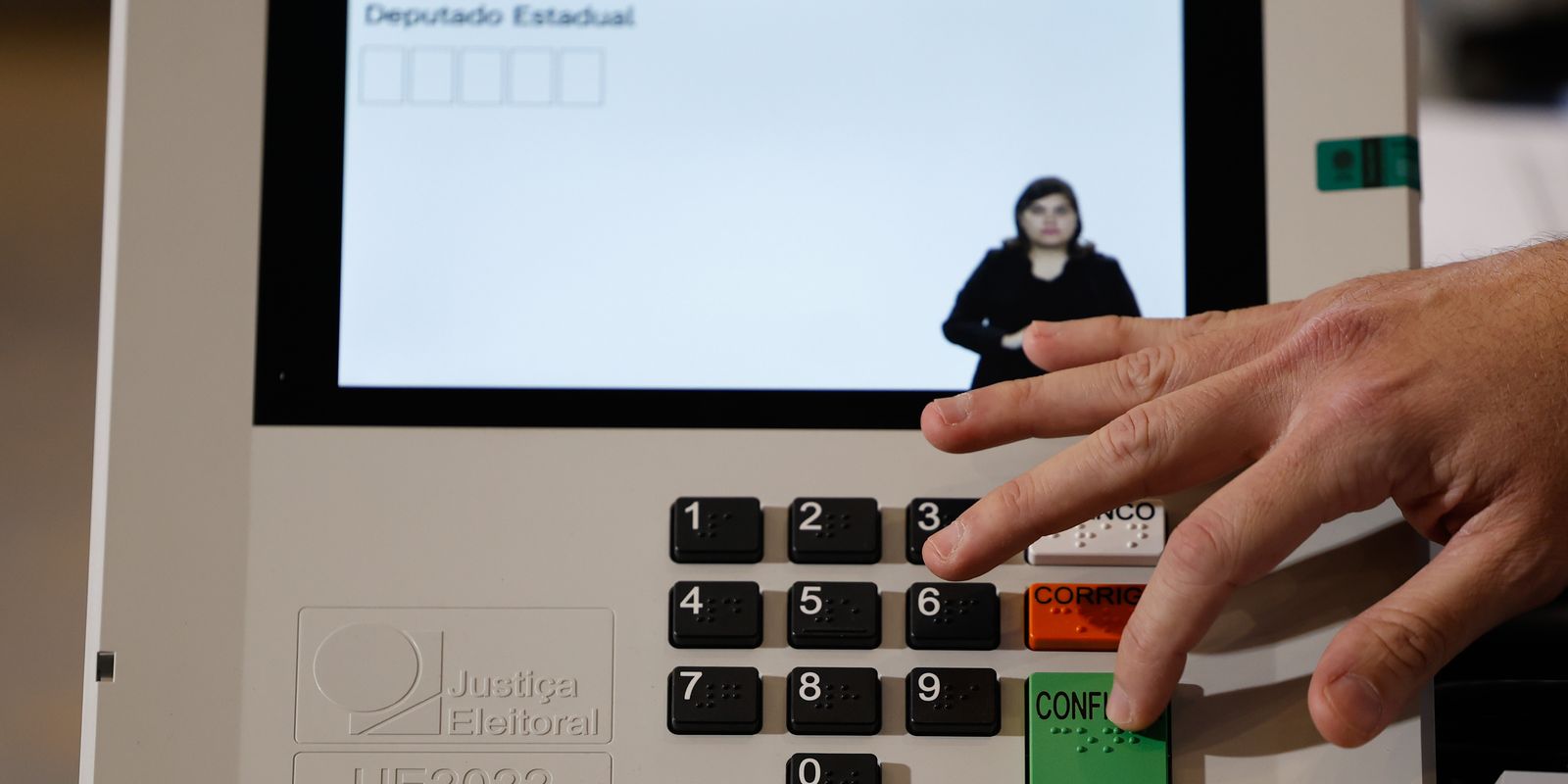 Campanha eleitoral e propaganda virtual têm início neste domingo