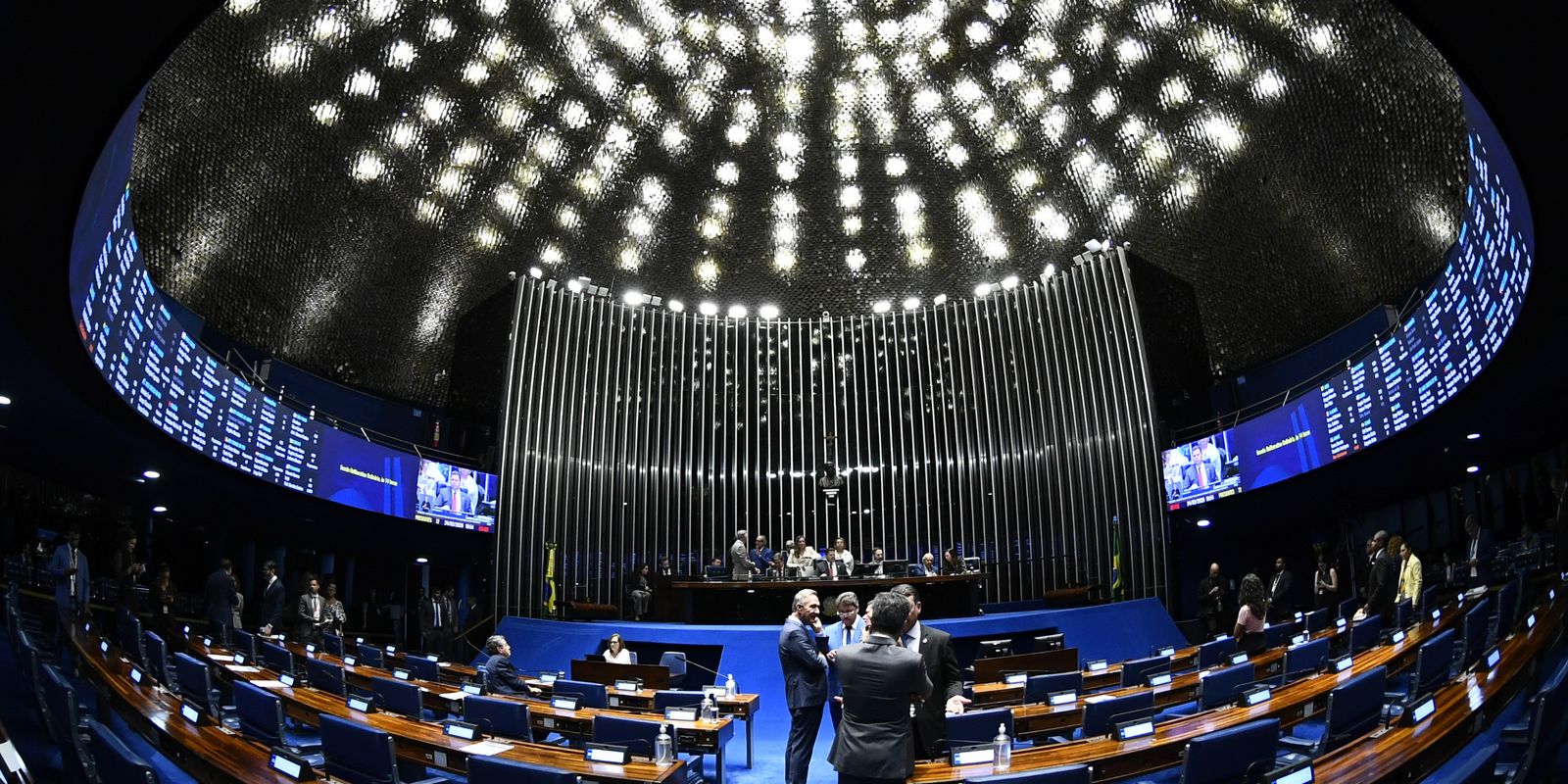 CCJ do Senado pauta votação da PEC da Segurança com foco no combate a facções criminosas