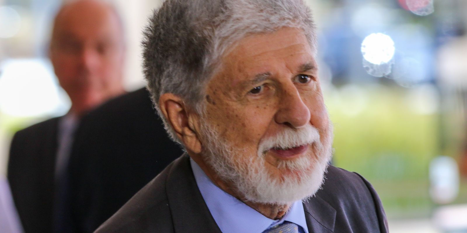 Celso Amorim e oposição travam debate intenso sobre tensões entre Brasil e Estados Unidos