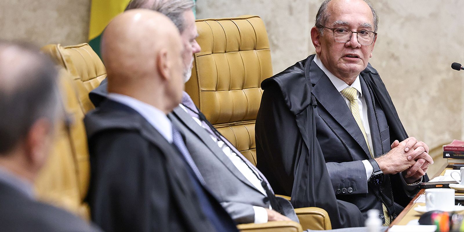 Gilmar Mendes reforça pedido de acesso integral a celular de Daniel Vorcaro no STF