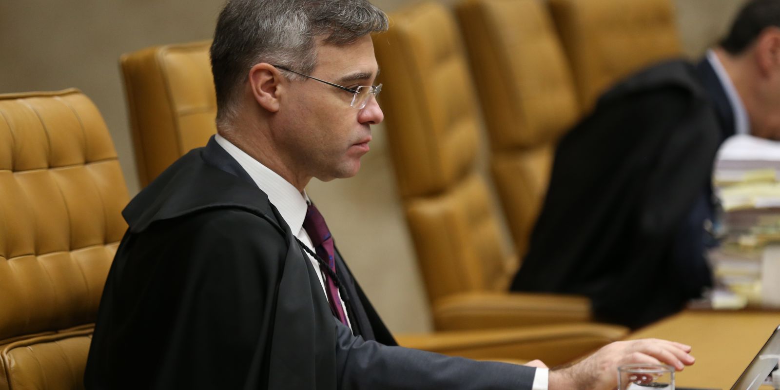 André Mendonça retira o sigilo de quase 40 processos em tramitação no STF