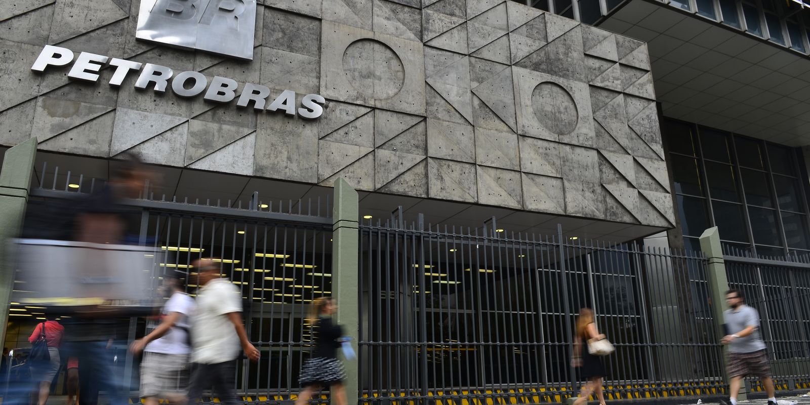 Petrobras fecha acordo de longo prazo para compra de gnl dos estados unidos