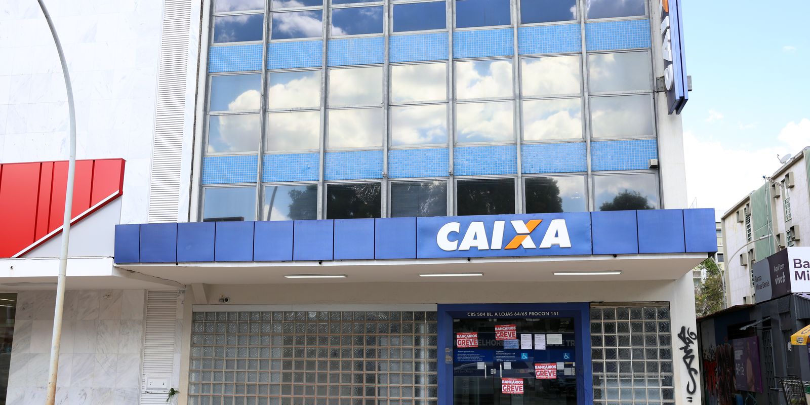 Trabalhadores da Caixa votam sobre o fim da greve na próxima segunda-feira