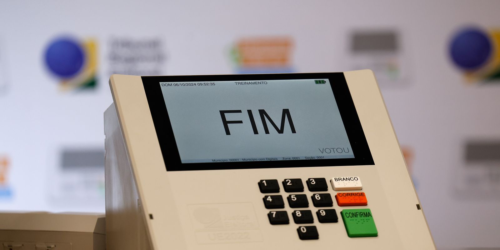 TRE-RJ realiza auditoria de urnas eletrônicas antes do primeiro turno
