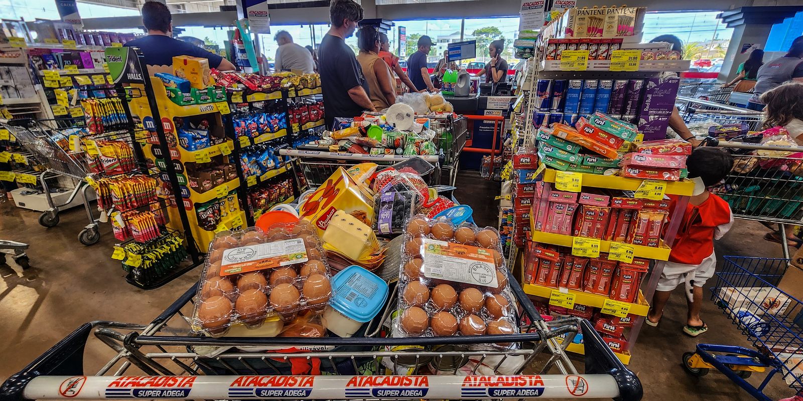 Consumo no varejo cresce após a proibição das bets, aponta Abras