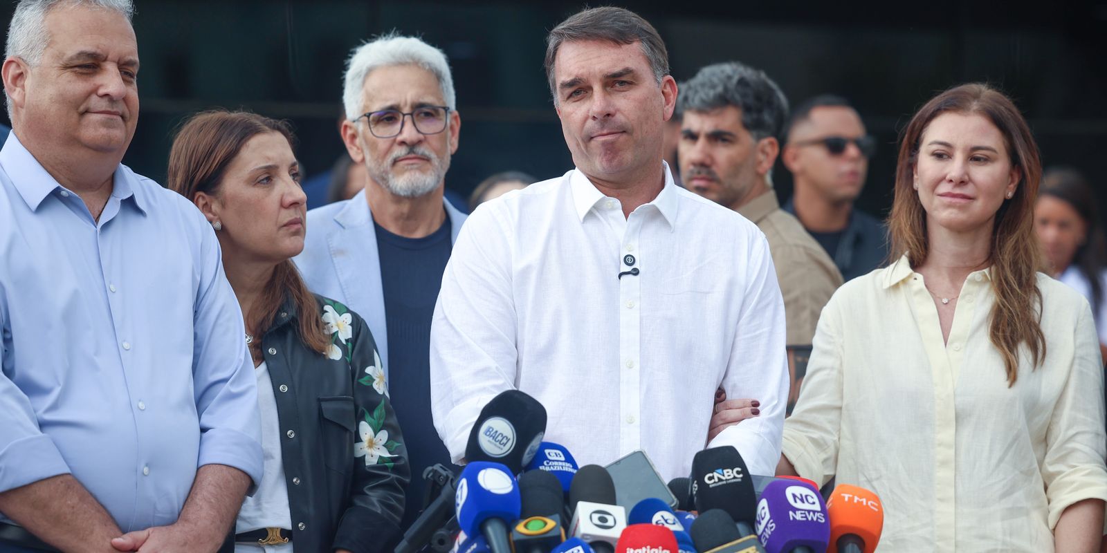 STF nega operação da Polícia Federal em endereços de Flávio Bolsonaro
