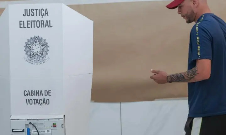 Colinha eleitoral: prepare papel e caneta para votar na urna com segurança