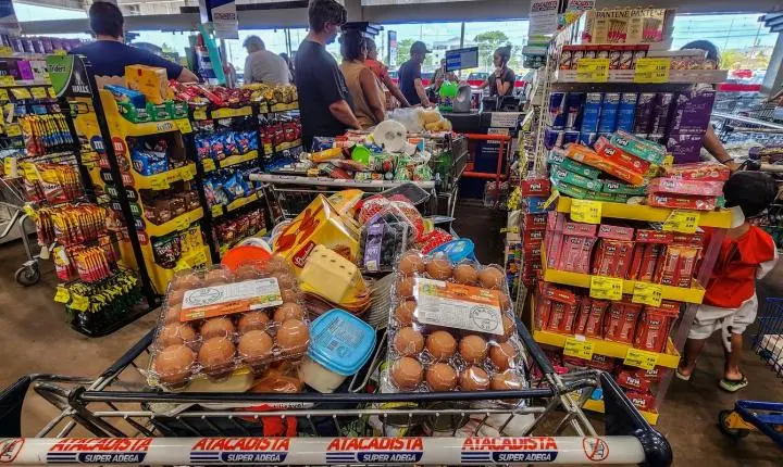 Consumo nos lares sobe 2,70% até setembro, aponta levantamento da Abras