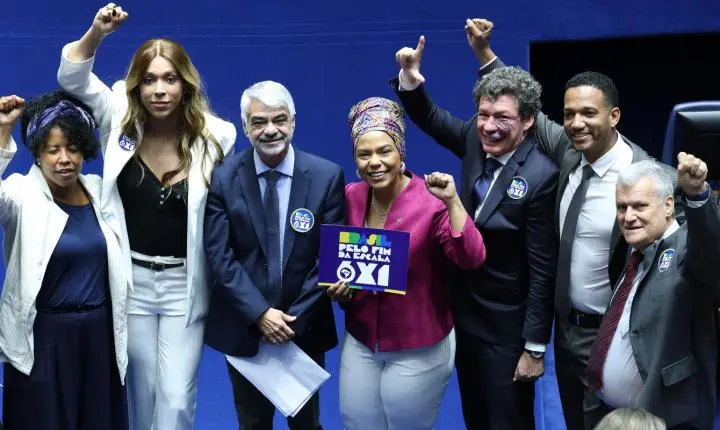 Fim da escala 6x1 divide opiniões entre centrais sindicais e empresariado
