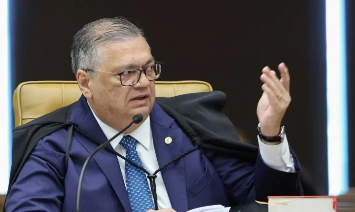 Flávio Dino ordena que Polícia Federal apure ligação de Vorcaro em São Paulo