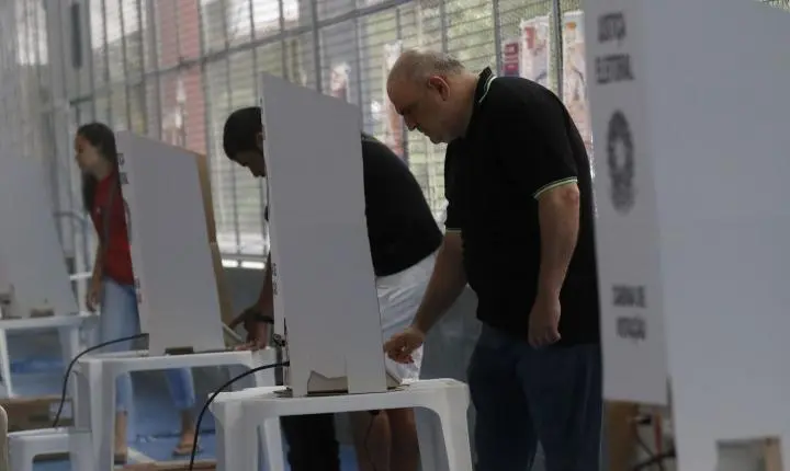 Saiba quem são os eleitores com prioridade para votar nas eleições