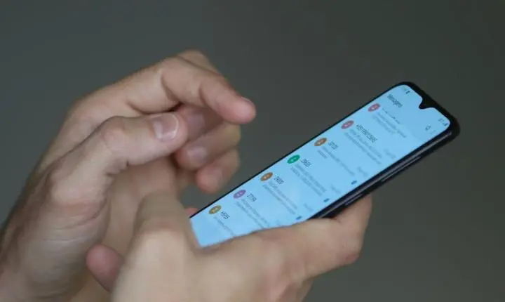 Liberação de internet móvel nas eleições pode derrubar redes, diz Anatel ao STF