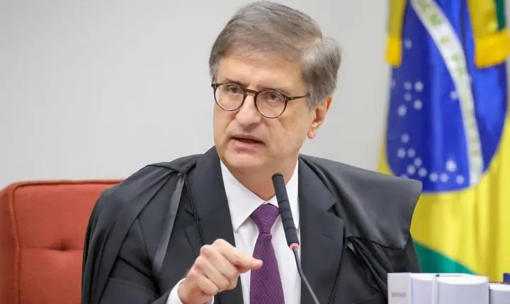 PGR afasta abuso de autoridade em representação de André Mendonça contra STF