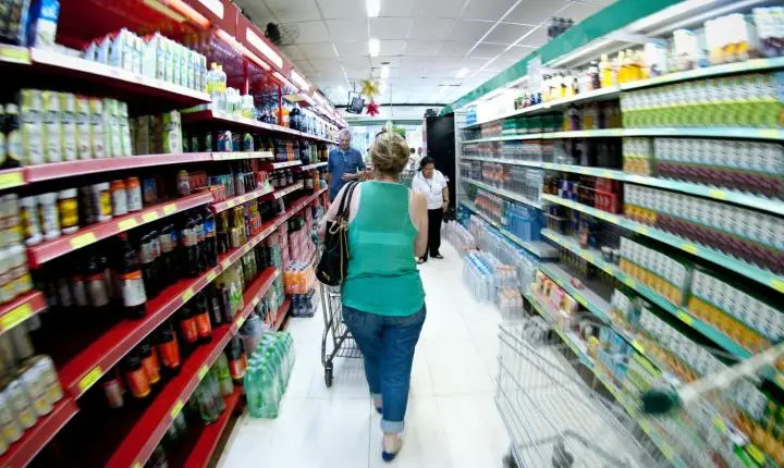 Produção industrial cai 0,6% em agosto e revela instabilidade no setor