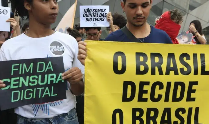 Sociedade civil entrega nota ao TSE contra censura nas redes