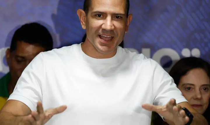 Douglas Ruas é proclamado eleito para o governo do Rio pelo TRE-RJ