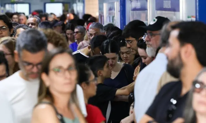 Eleitores podem fazer manifestação política individual e silenciosa na votação