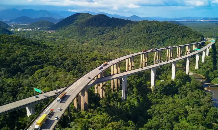 Brasil precisa duplicar investimentos em infraestrutura para eliminar gargalos históricos, aponta CNI
